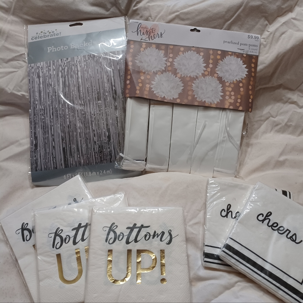 Party, Anniversary, or Celebration pack. Colors are silver, white, black & gold.
